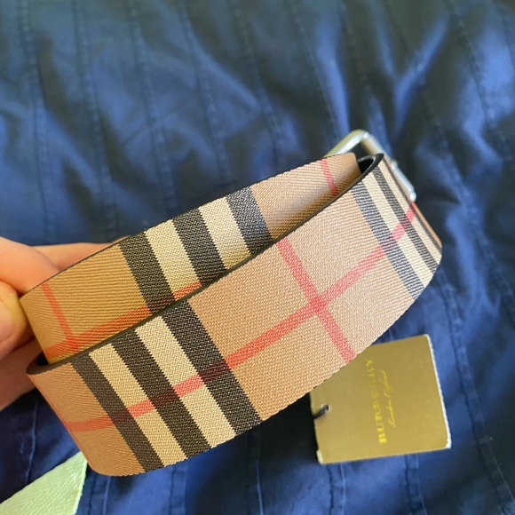 VINTAGE BURBERRY CHECK LEATHER BELT - Picture 3 of 5